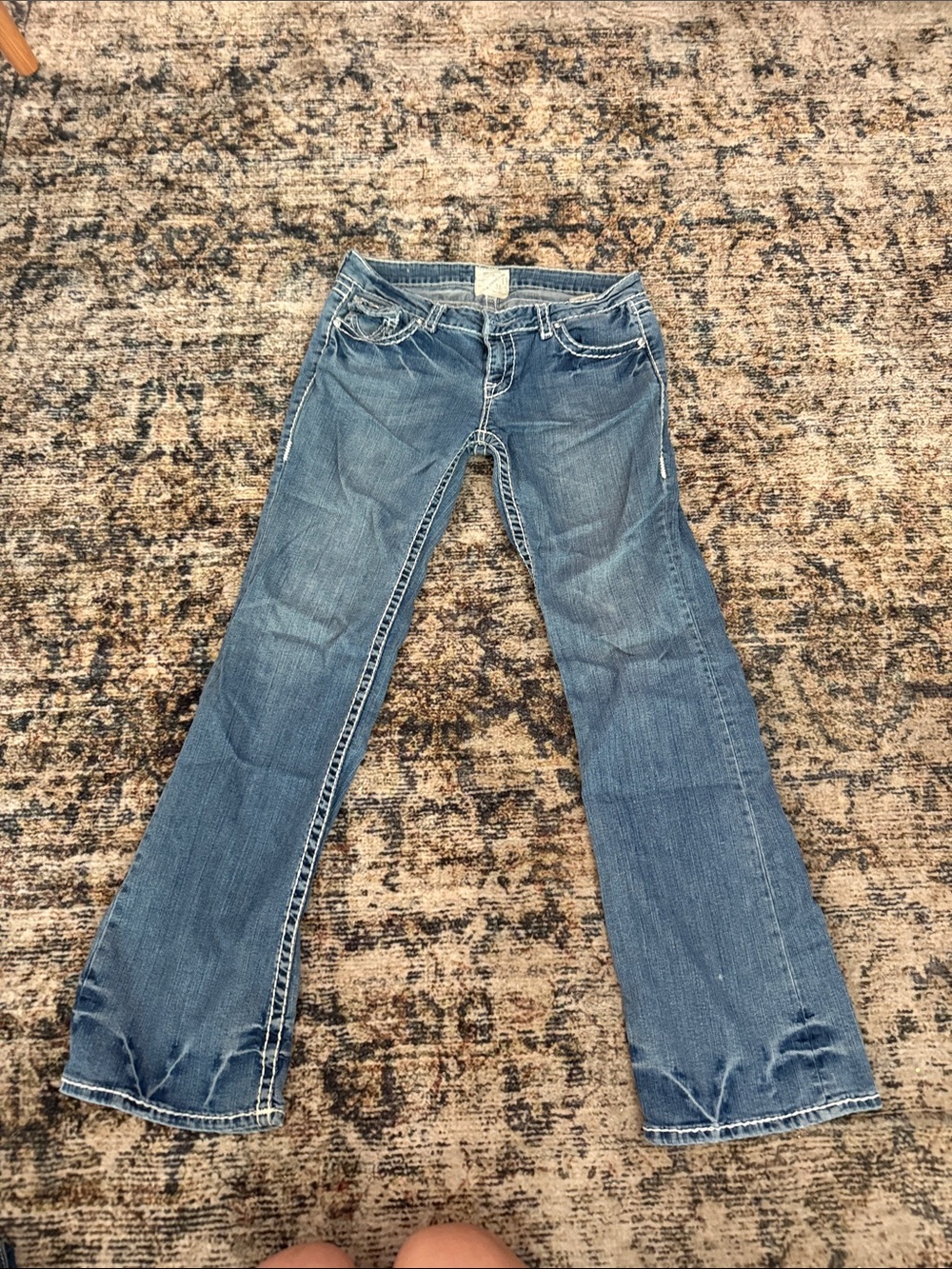 Y2K L.A. Idol bootcut low waisted jeans